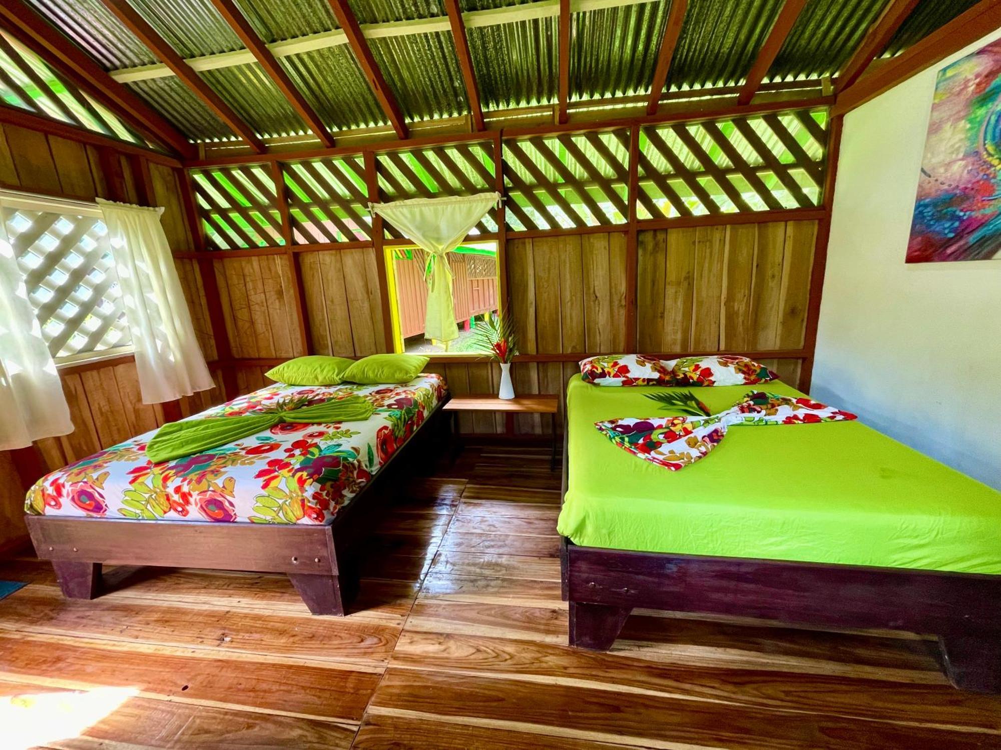 Alouatta Lodge And Canopy Cahuita Exteriér fotografie
