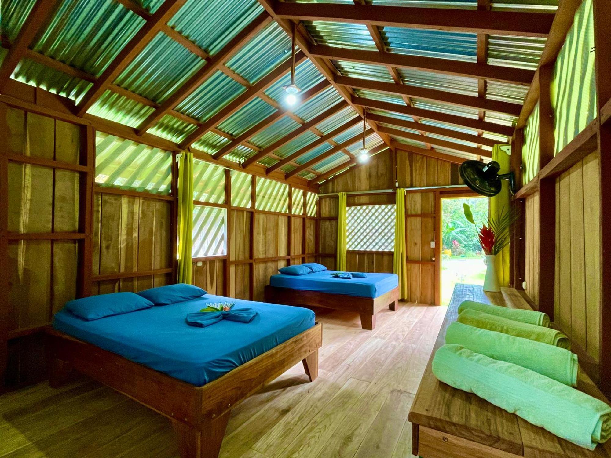 Alouatta Lodge And Canopy Cahuita Exteriér fotografie